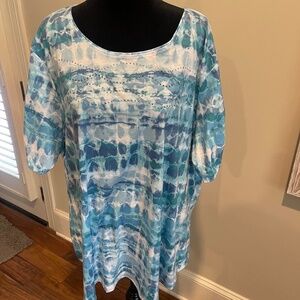 Beautiful Allison Daley plus size turquoise top with bling.  Gently used.